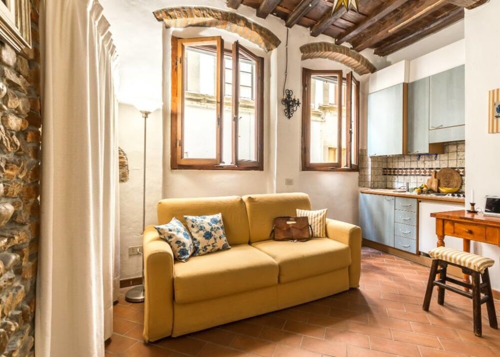 Mini Studio in the Heart of Florence