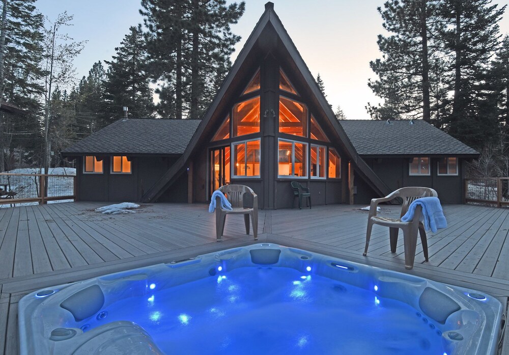 Club Cottage In Lake Tahoe Ca Expedia