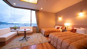 In-room safe, free WiFi