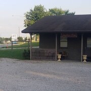 99 Cabin Rental Santa Claus Cabins In Santa Claus Orbitz