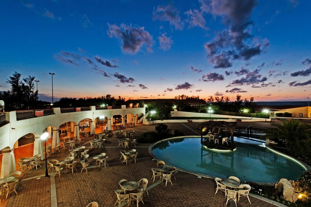 La Plage Noire Hotel Resort In Sorso Hotel Rates