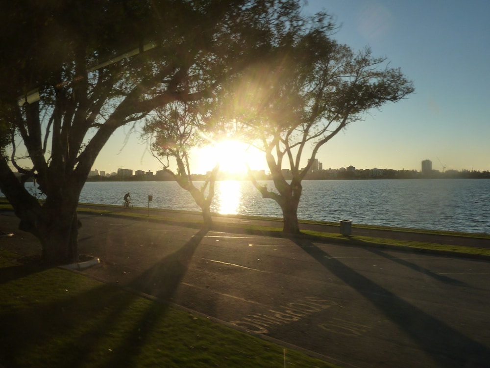 A Classical Relaxation Resort for a family of 4 -6 in Christmas and/or New year