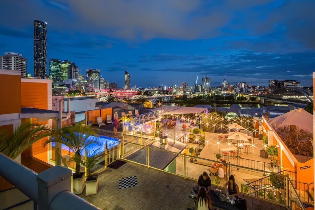 Wesley Taylor Art Studios Paint & Stay Plus Tour