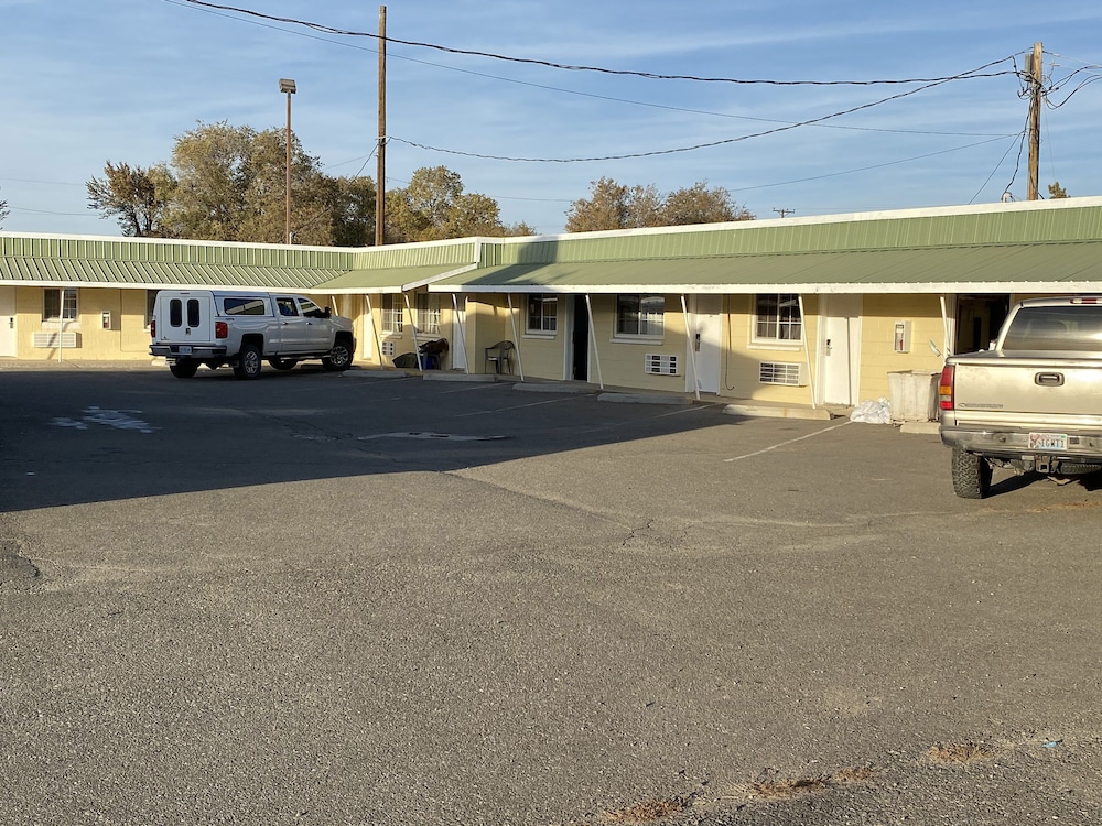 McDermitt Gas Grill and Motel Deals & Reviews (McDermitt, USA) Wotif