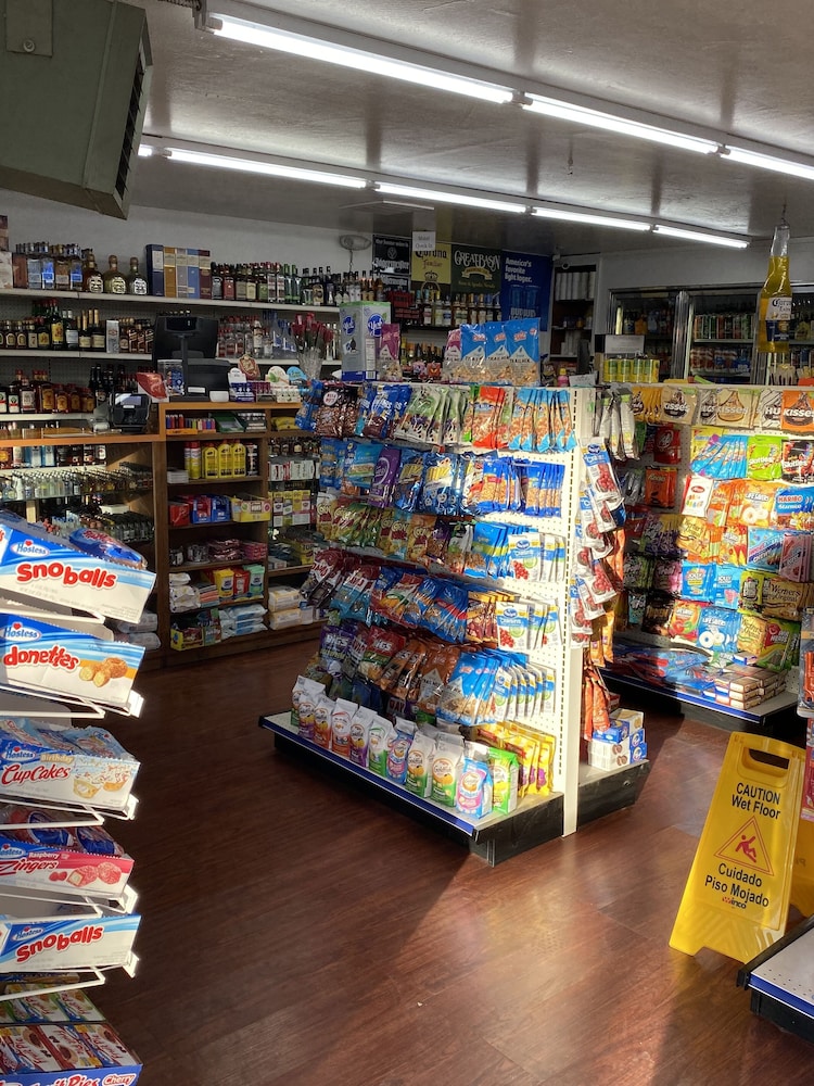 McDermitt Gas Grill and Motel in McDermitt Best Rates & Deals on Orbitz