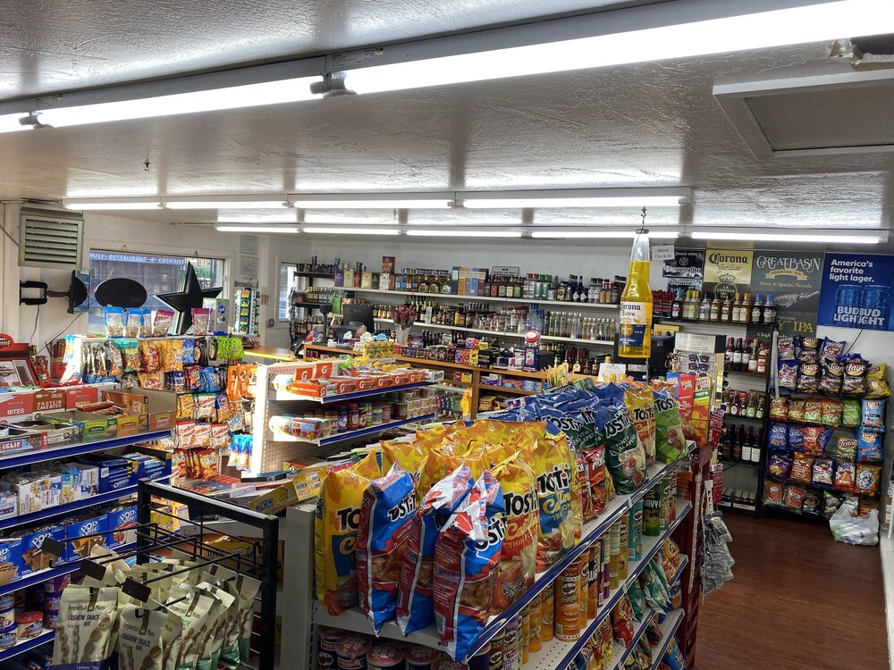 McDermitt Gas Grill and Motel Deals & Reviews (McDermitt, USA) Wotif