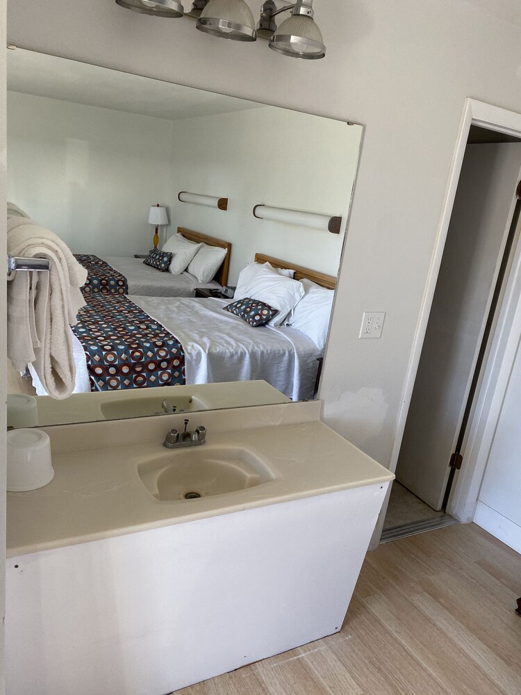 McDermitt Gas Grill and Motel Deals & Reviews (McDermitt, USA) Wotif