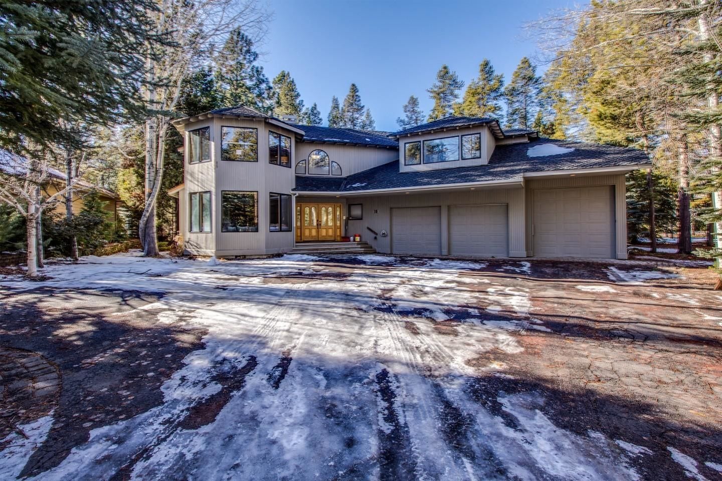 Blue Goose 10 in Bend, United States