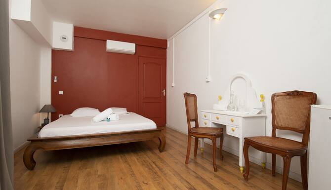 Download Le Zinzin Bnb African Ocean View Room I Private Concierge By For iPhone Free Get Wallpaper Le Zinzin Bnb African Ocean View Room I Private Concierge By For Android