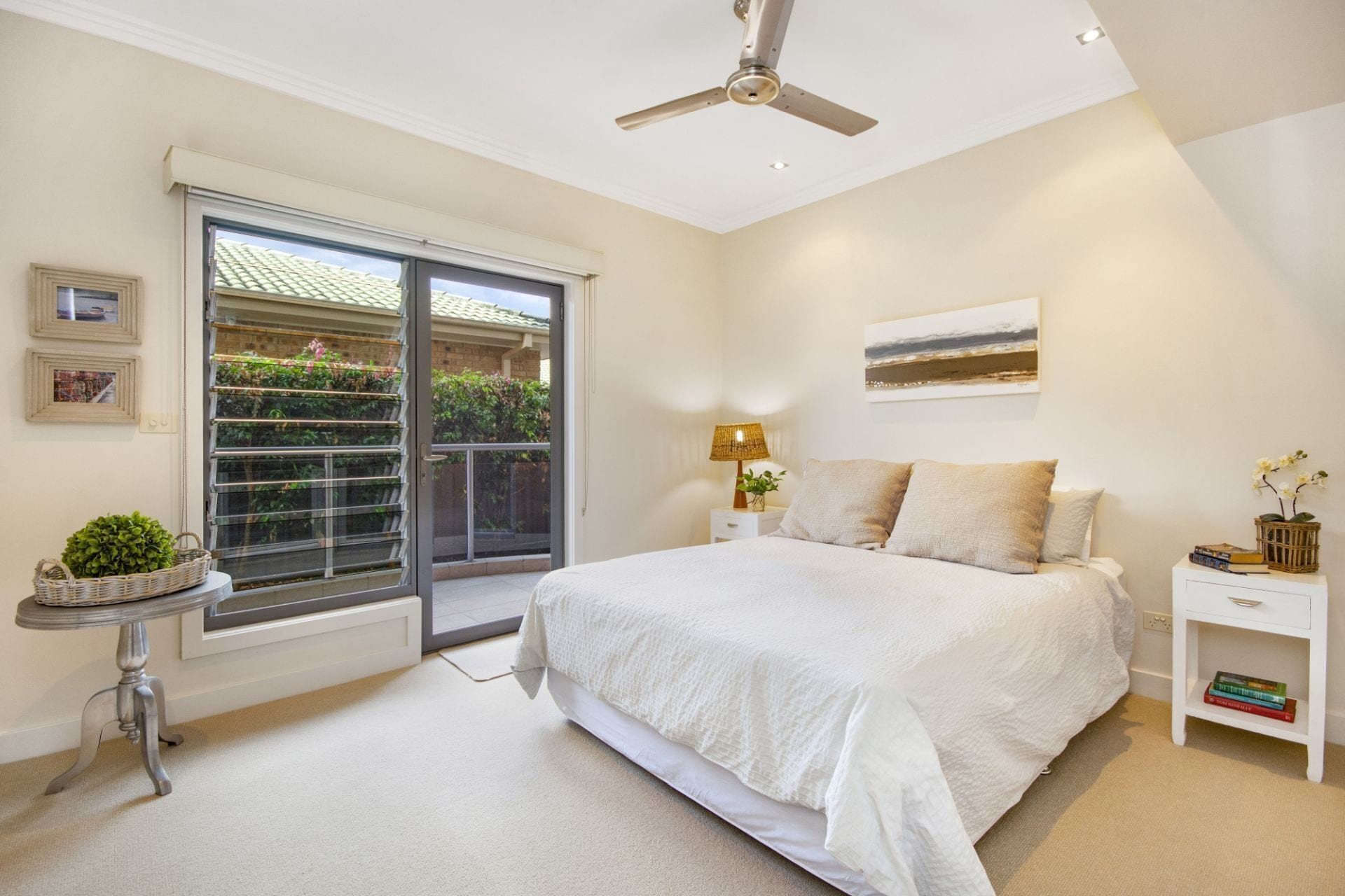 WATERMARK 4 - UNPARALLELED LUXURY