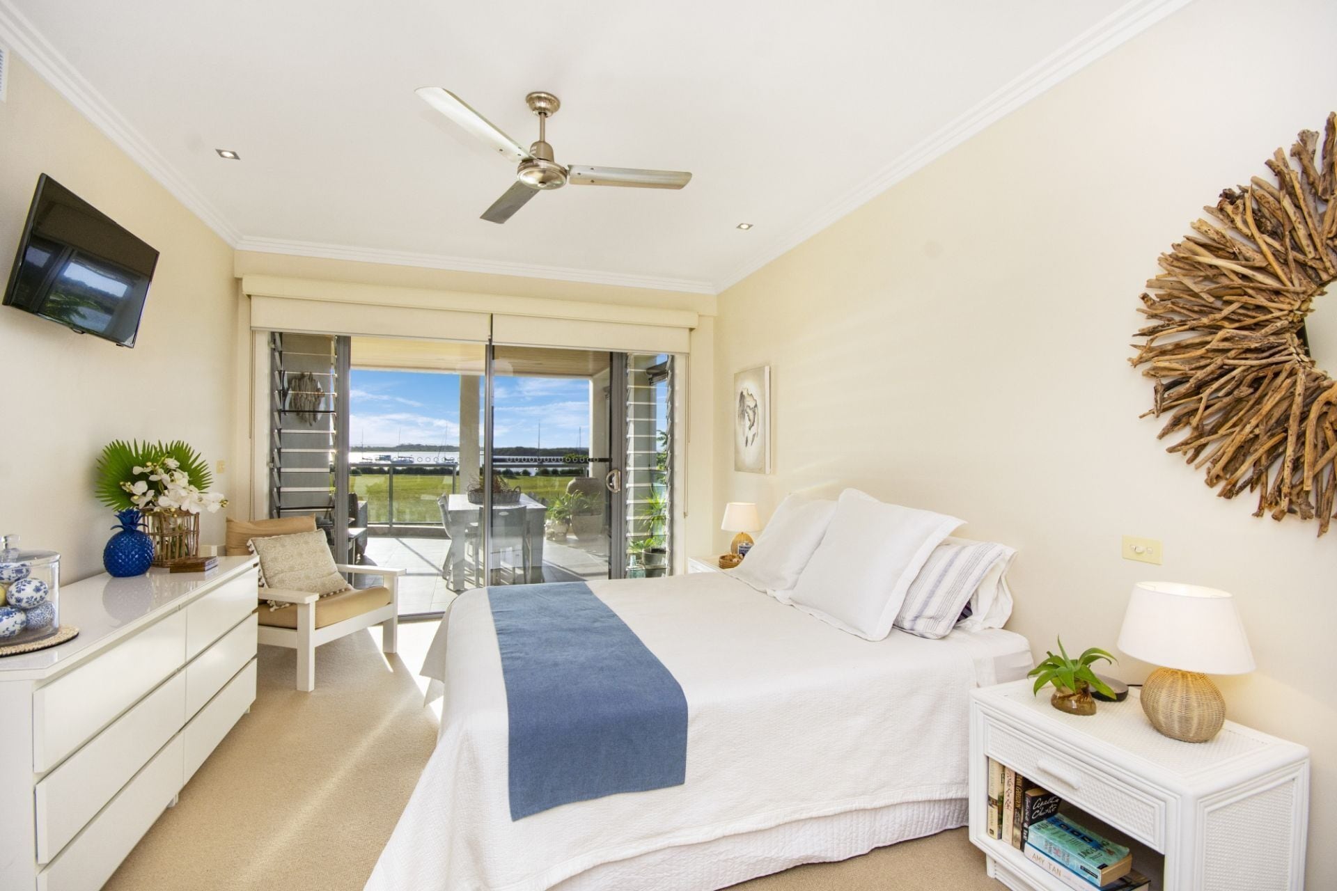 WATERMARK 4 - UNPARALLELED LUXURY