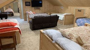 Conexión a Internet, ropa de cama, acceso en silla de ruedas