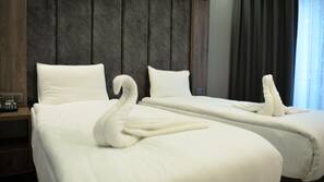 Minibar, in-room safe, iron/ironing board, free cots/infant beds