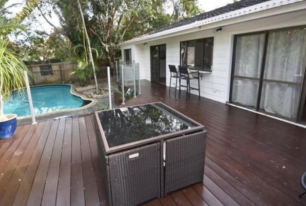 Private Paradise Minutes from the Beach