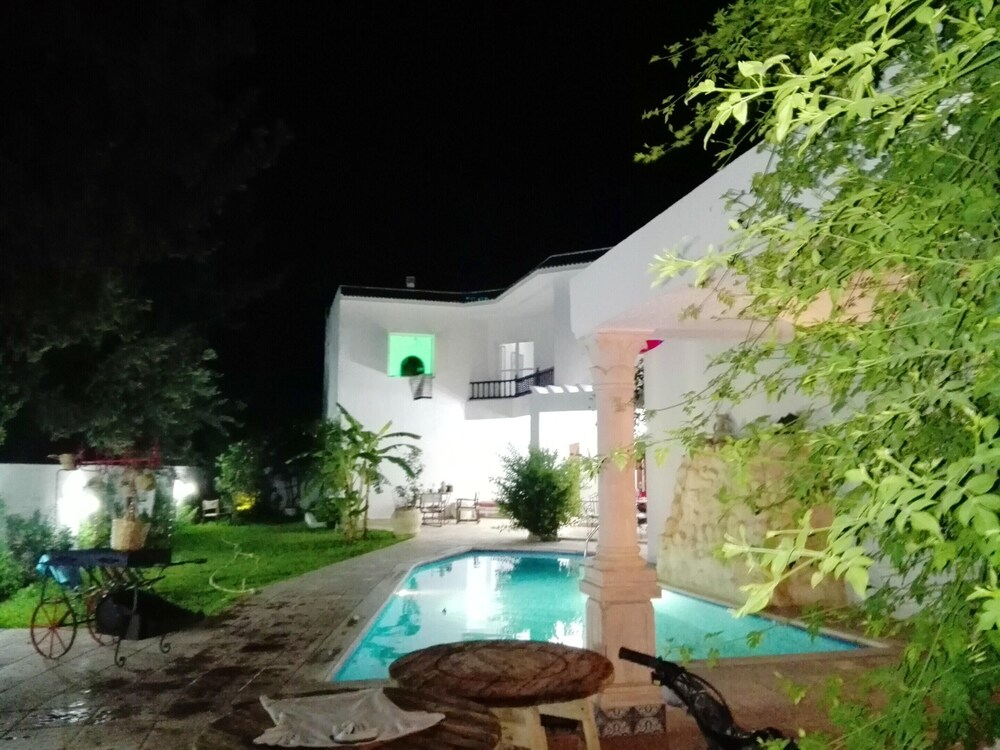 Photo - Elegant villa in Hammamet with year-round private pool