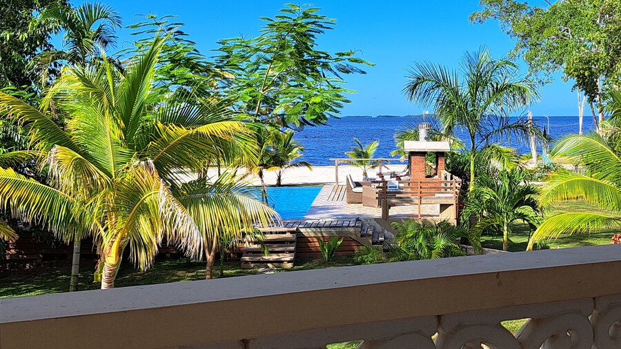 Sea Side Chateau