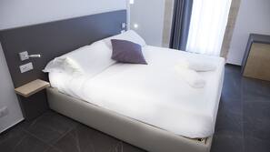Soundproofing, cots/infant beds, free WiFi