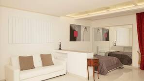 Minibar, in-room safe, free WiFi, linens