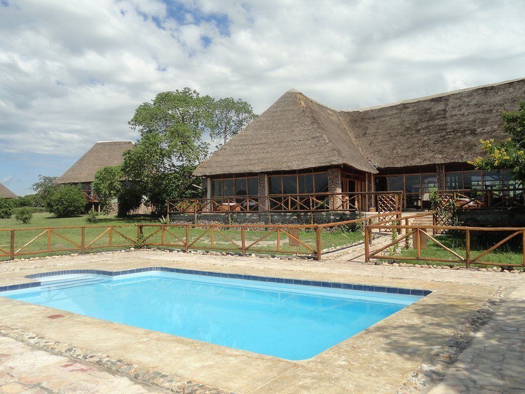 Ihamba Lakeside Safari Lodge in Kahendero, Uganda