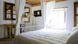 Individually decorated, individually furnished, cots/infant beds