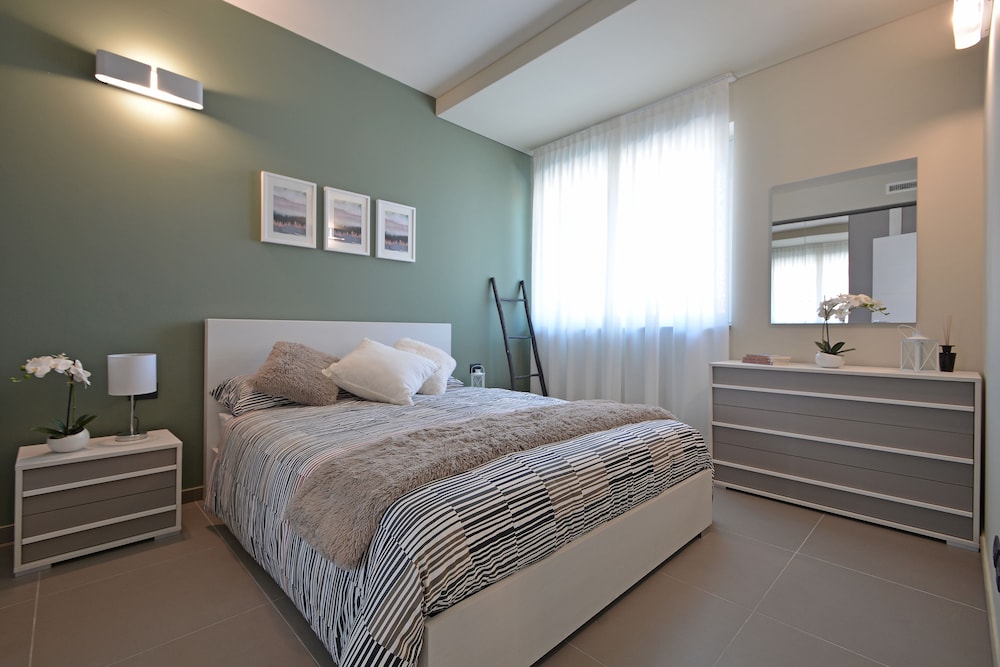Photo - Atmosfera Apartments & Suites