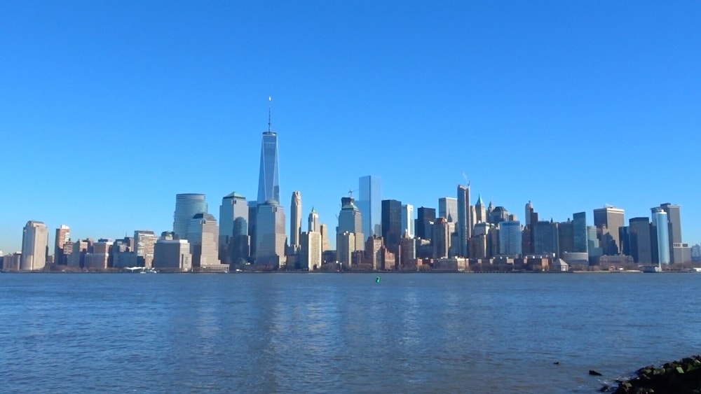 6BRM-2Bath Home Quiet near NY City w/Parking WiFi