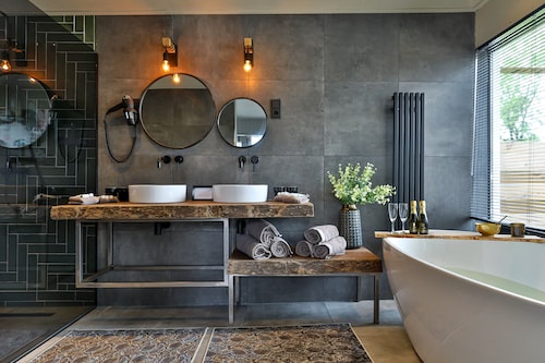 Visit Garrelsweer 2021 Travel Guide For Garrelsweer Groningen Expedia