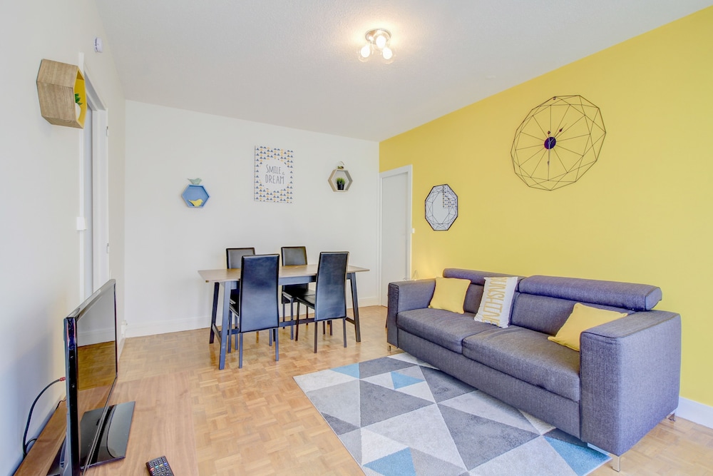 L'Universite  - Cosy & Clean in Dijon, France