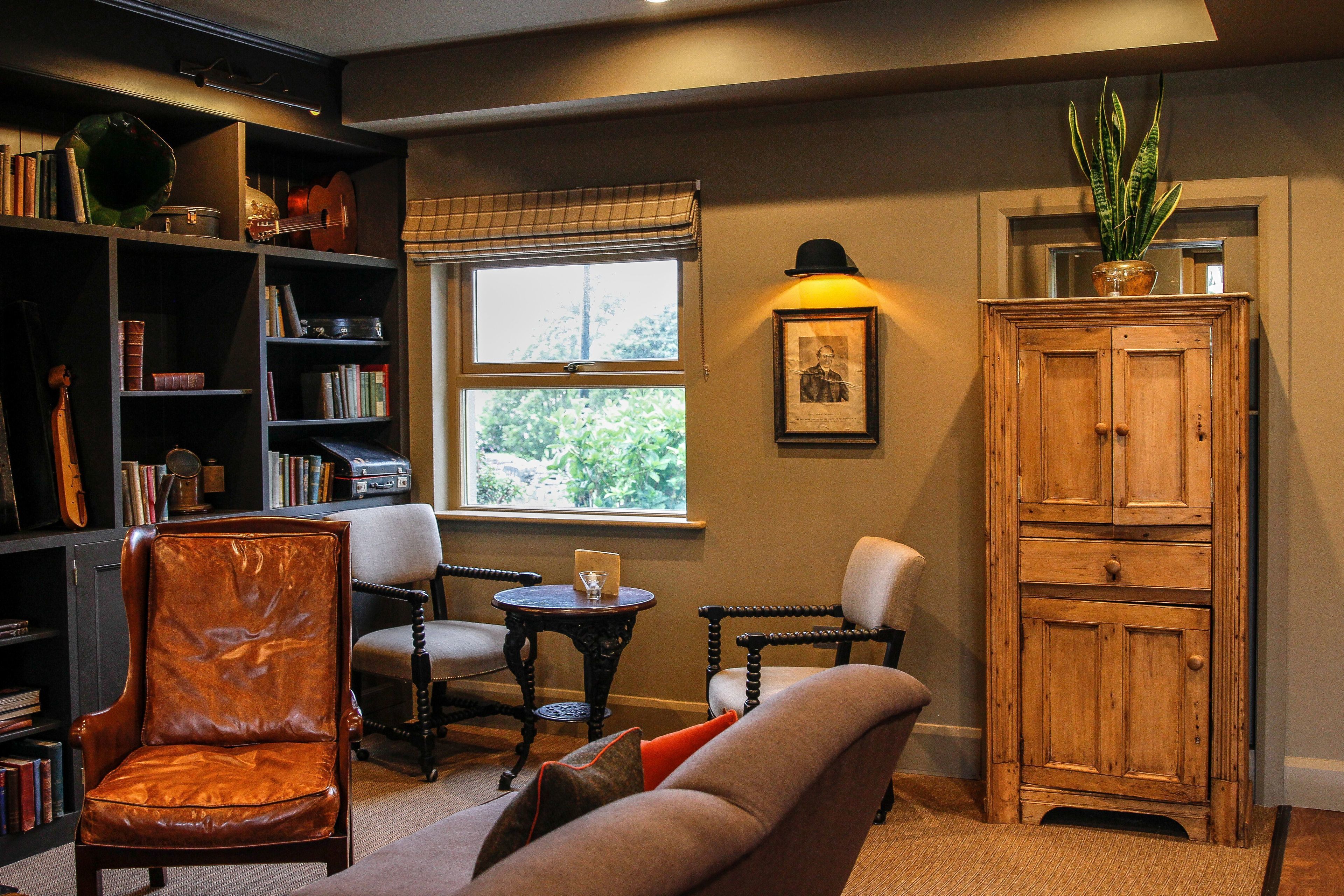 Fiddle and Bow Hotel in Doolin, Ireland