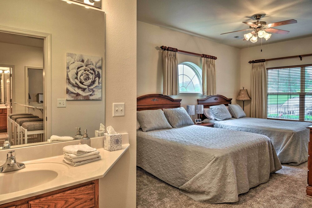 WalkIn Resort Condo, Near Silver Dollar City Stone County 2024