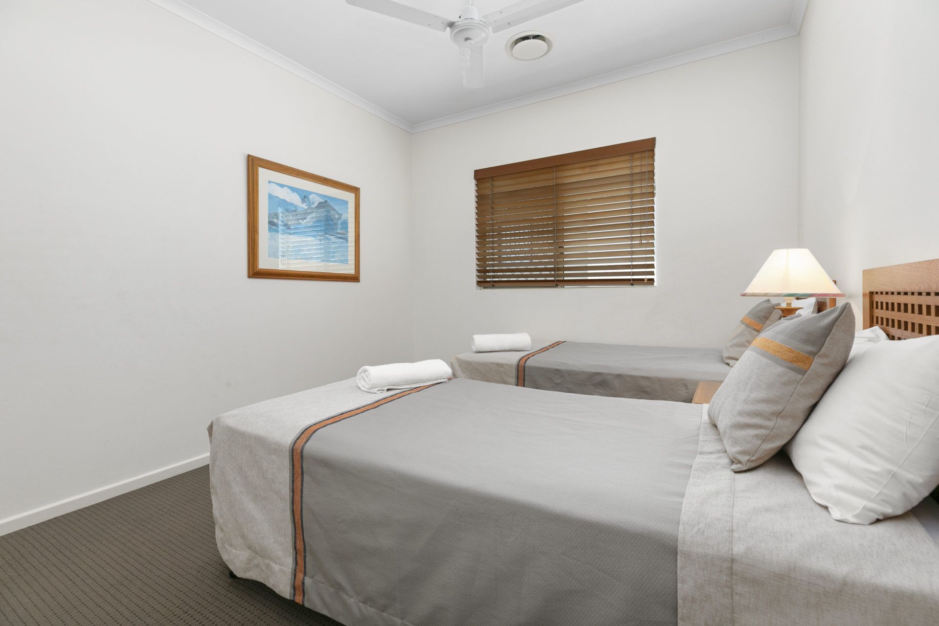 Beautiful North Facing River Views at Noosaville - Unit 4 Riverside 235 Gympie Tce