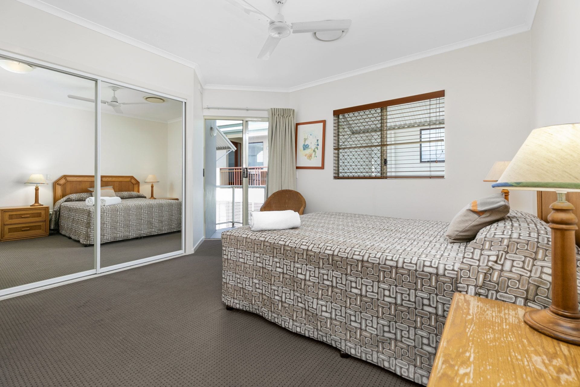 Beautiful North Facing River Views at Noosaville - Unit 4 Riverside 235 Gympie Tce