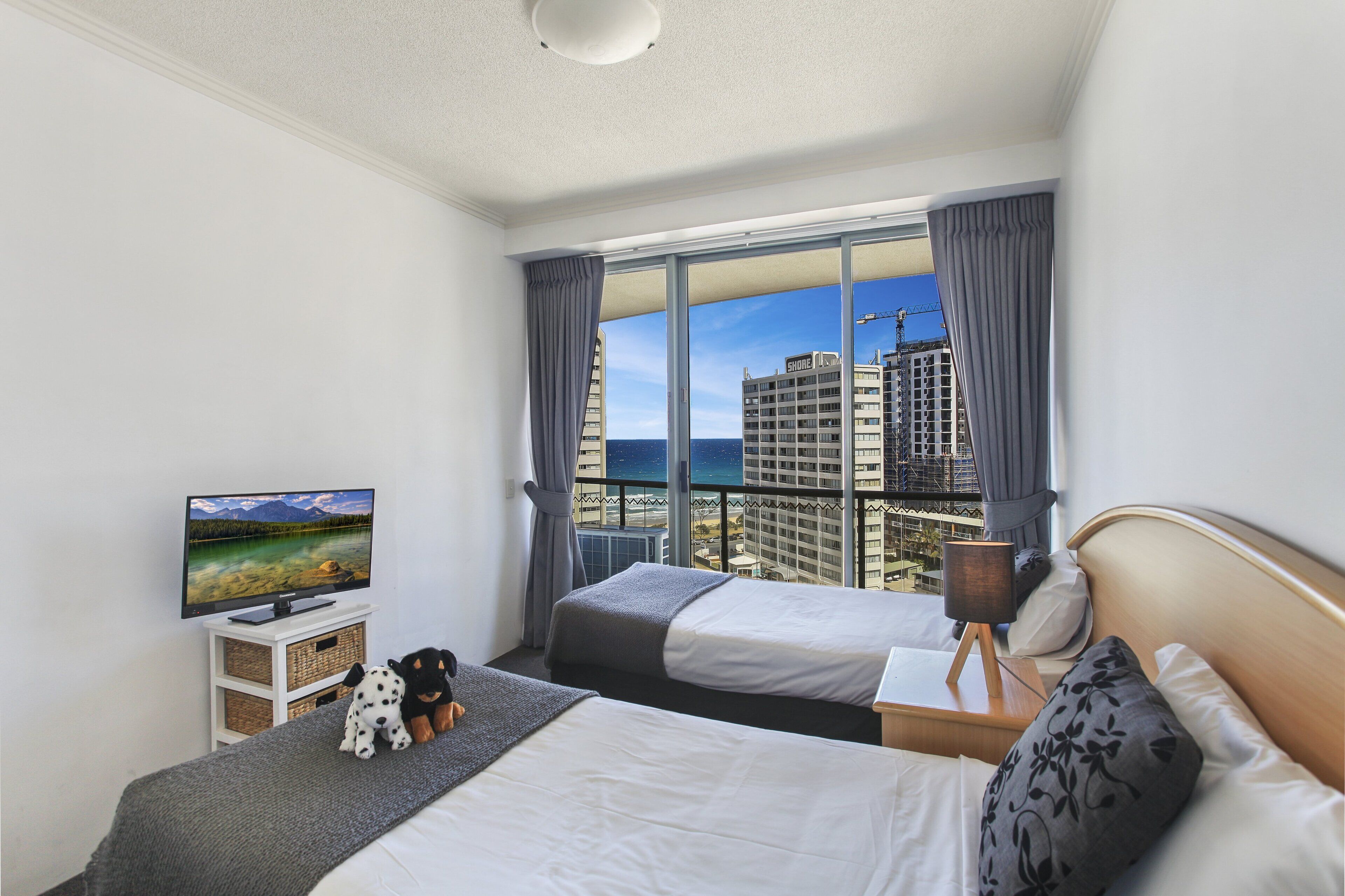 Sun City Level 10 Ocean and Hinterland Views