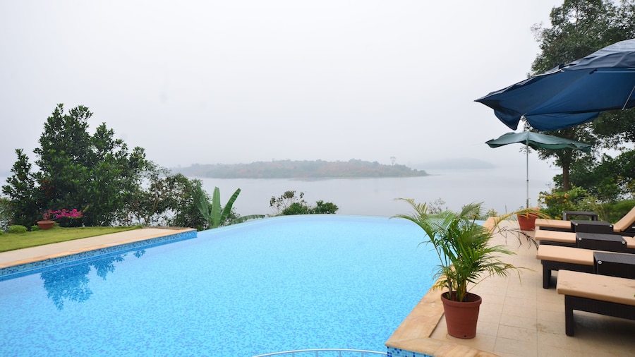 LakeRose Wayanad Resort