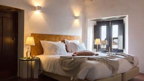 Soundproofing, free WiFi, linens, wheelchair access