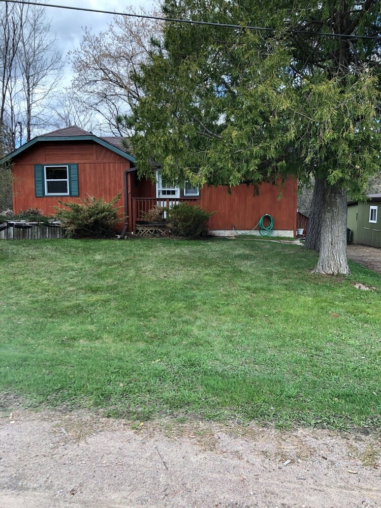 Cabin Sweet Cabin! Shawano County Wisconsin Lake Cottages, Shawano