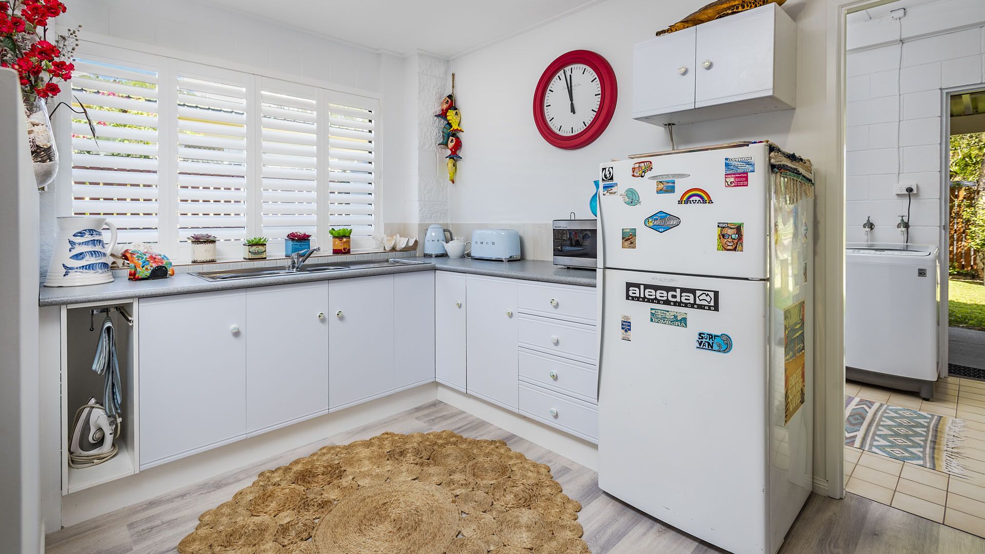 Beach Retreat Ideal for a Couple in Quiet Location Close to Town