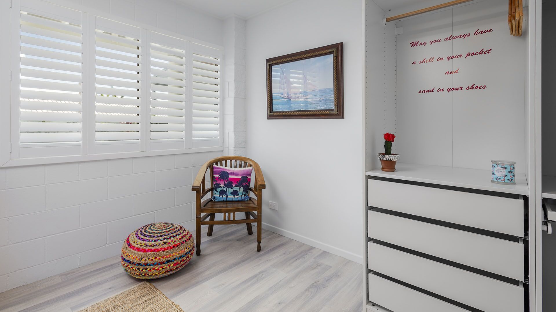 Beach Retreat Ideal for a Couple in Quiet Location Close to Town