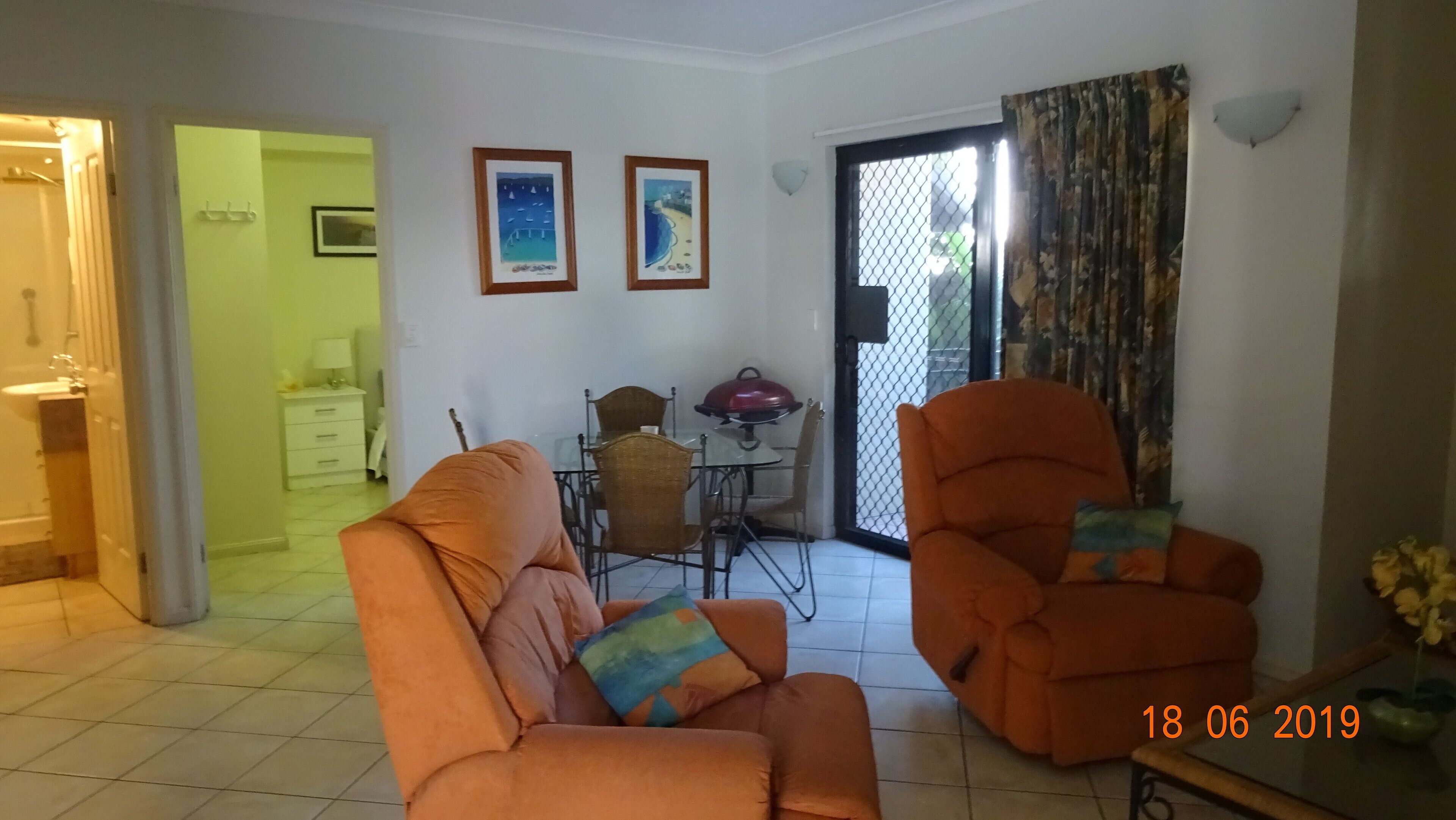 Cosy apartment, 100 mtrs from the Strand