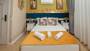 Minibar, in-room safe, desk, iron/ironing board