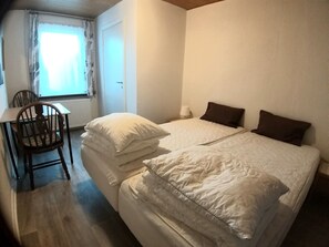 Standard Double Room | Free WiFi