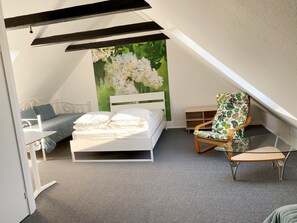 Triple Room (5) | Free WiFi