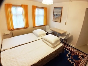 Standard Double Room (3) | Free WiFi
