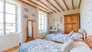 1 bedroom, premium bedding, individually decorated