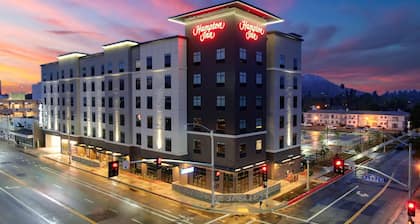 Hampton Inn Riverside Downtown