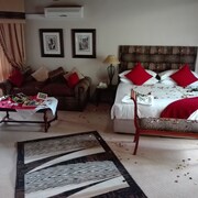 Cheap Hotels Near Polokwane Ptg Airport Save More With - 
