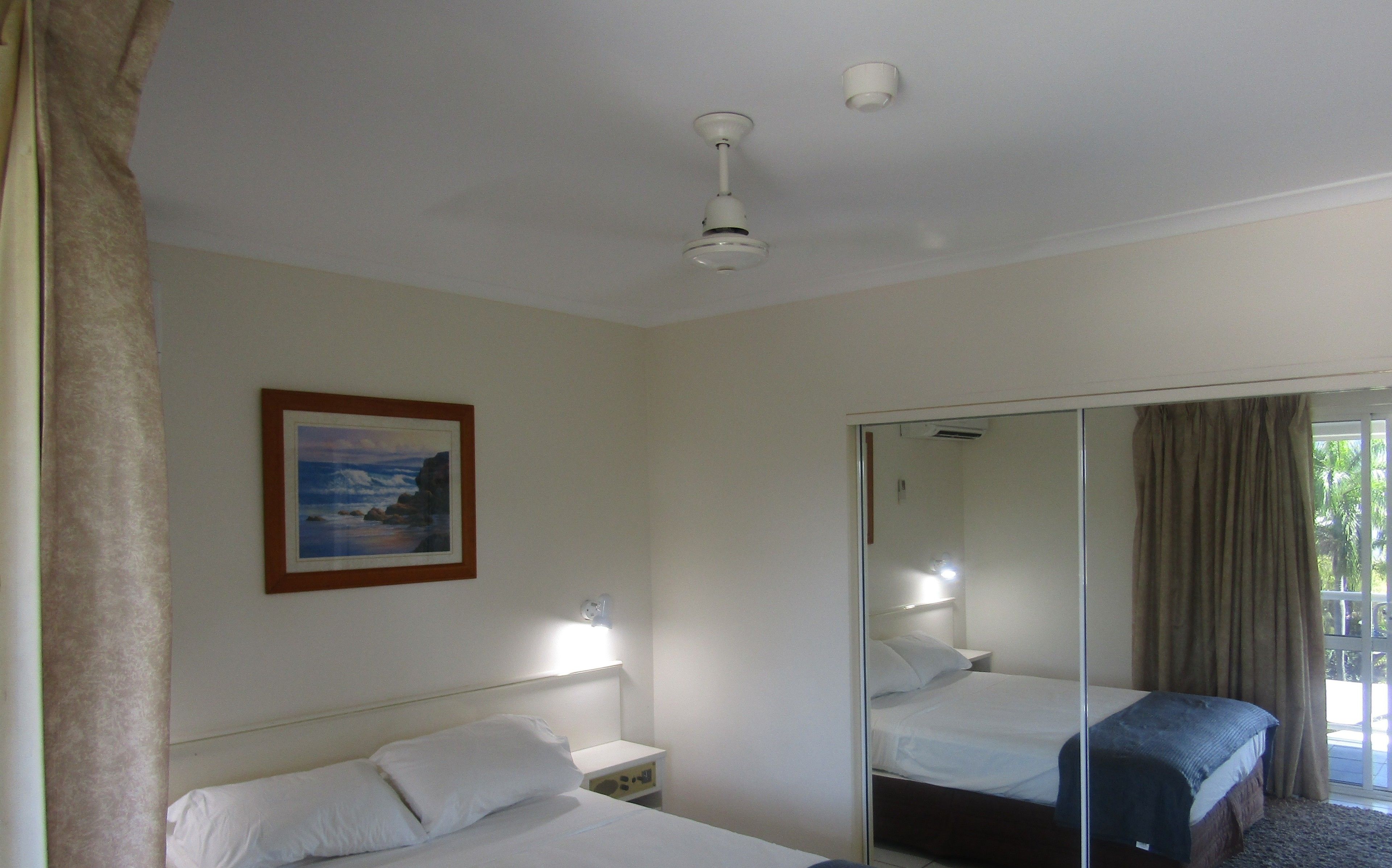 Palm Cove Resort Apartment - Free WiFi, Pools and Gym