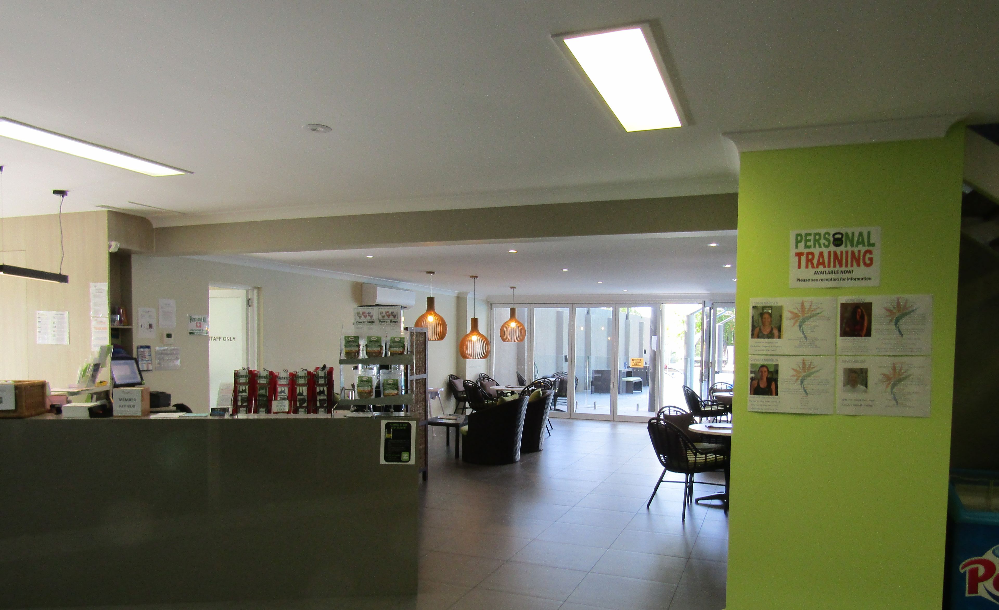 Palm Cove Resort Apartment - Free WiFi, Pools and Gym