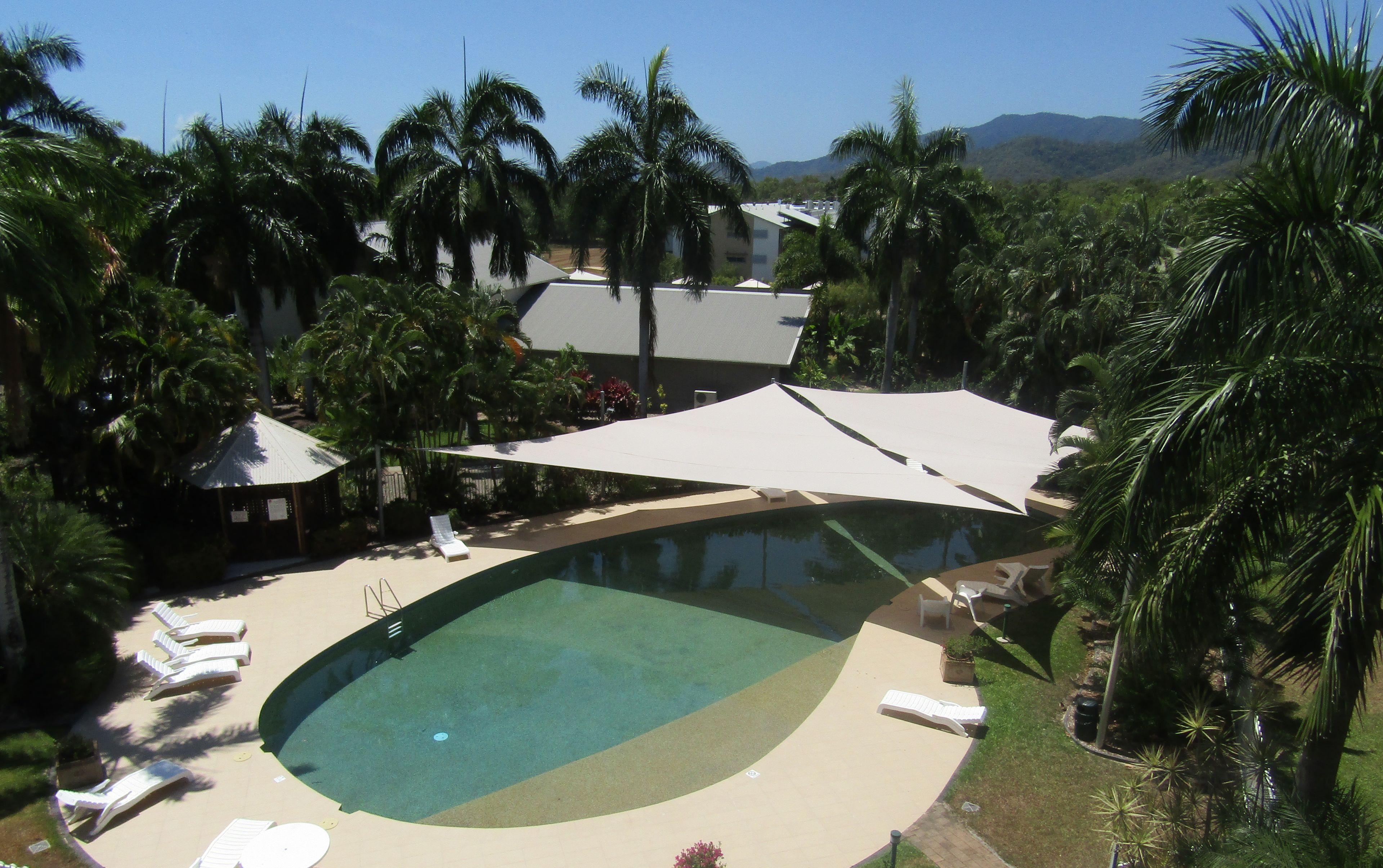 Palm Cove Resort Apartment - Free WiFi, Pools and Gym