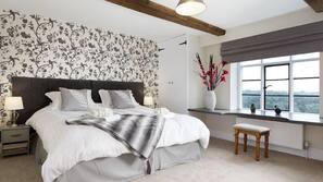 6 Schlafzimmer, Bügeleisen/Bügelbrett, Internetzugang, Bettwäsche